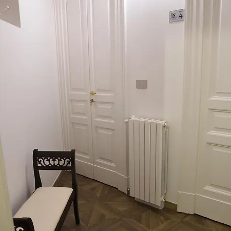 Ln Bed & Breakfast *